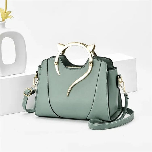 Cartera Catty Verde REF. 3690